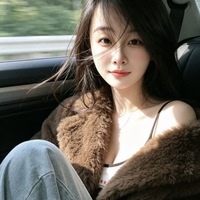 真人视频聊天坐着还是站着?不同互动场景的构图选择 - 视讯主播